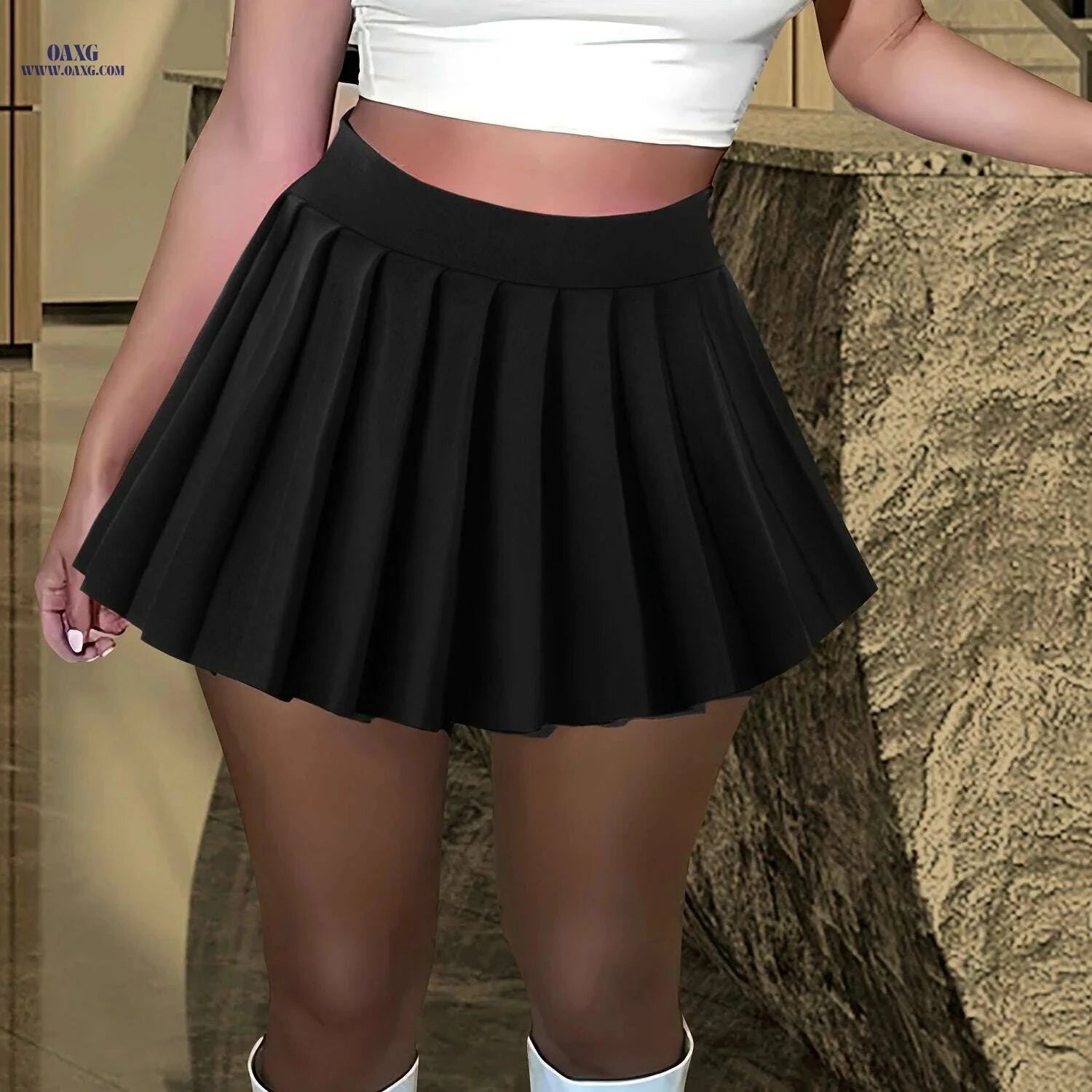 Women's High-Waist Pleated Mini Skirt - Solid Green for Casual Wear   OAXG 