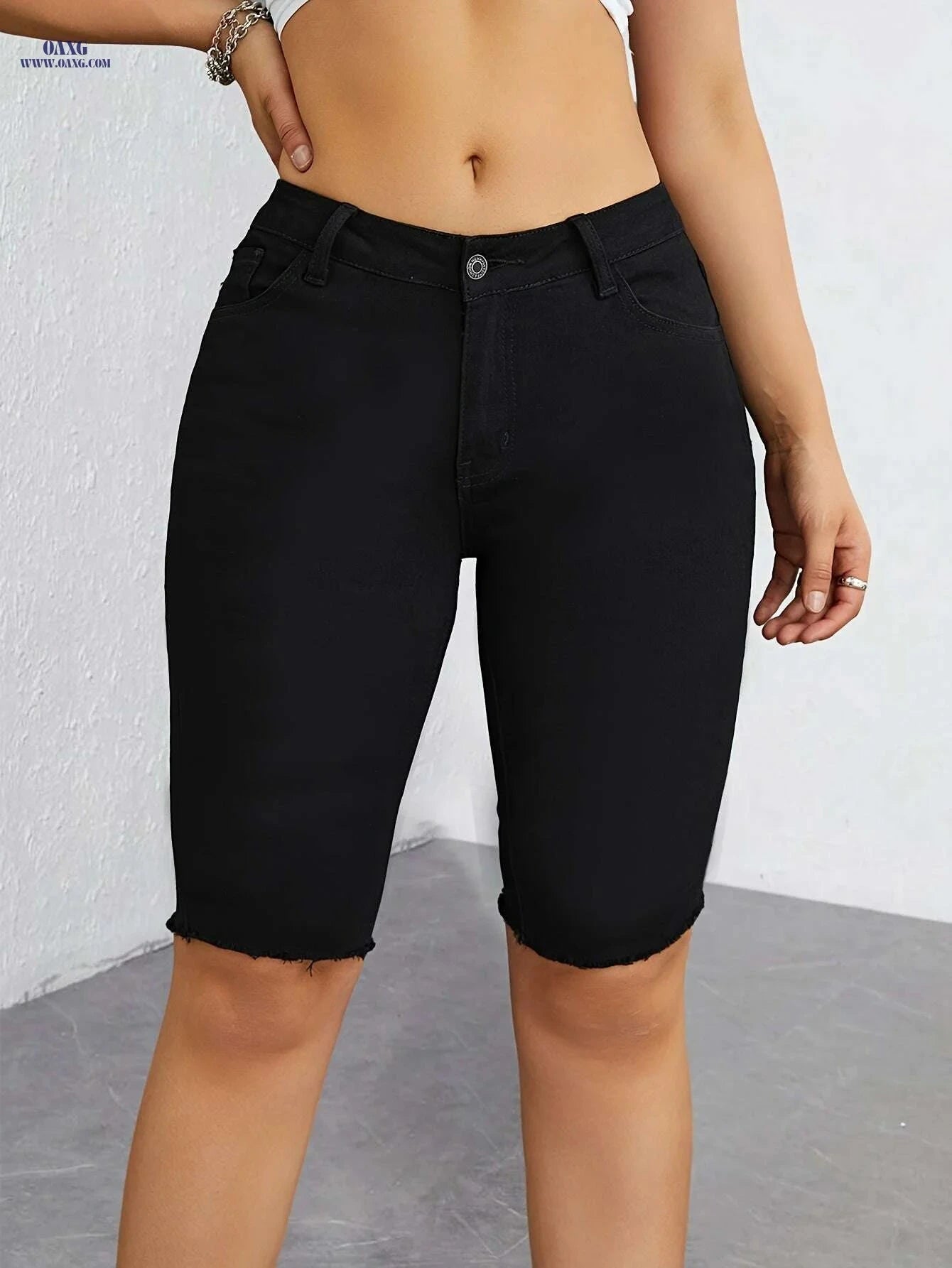 Women's High-Waist Stretch Denim Shorts - Skinny Fit, Button Closure   OAXG 