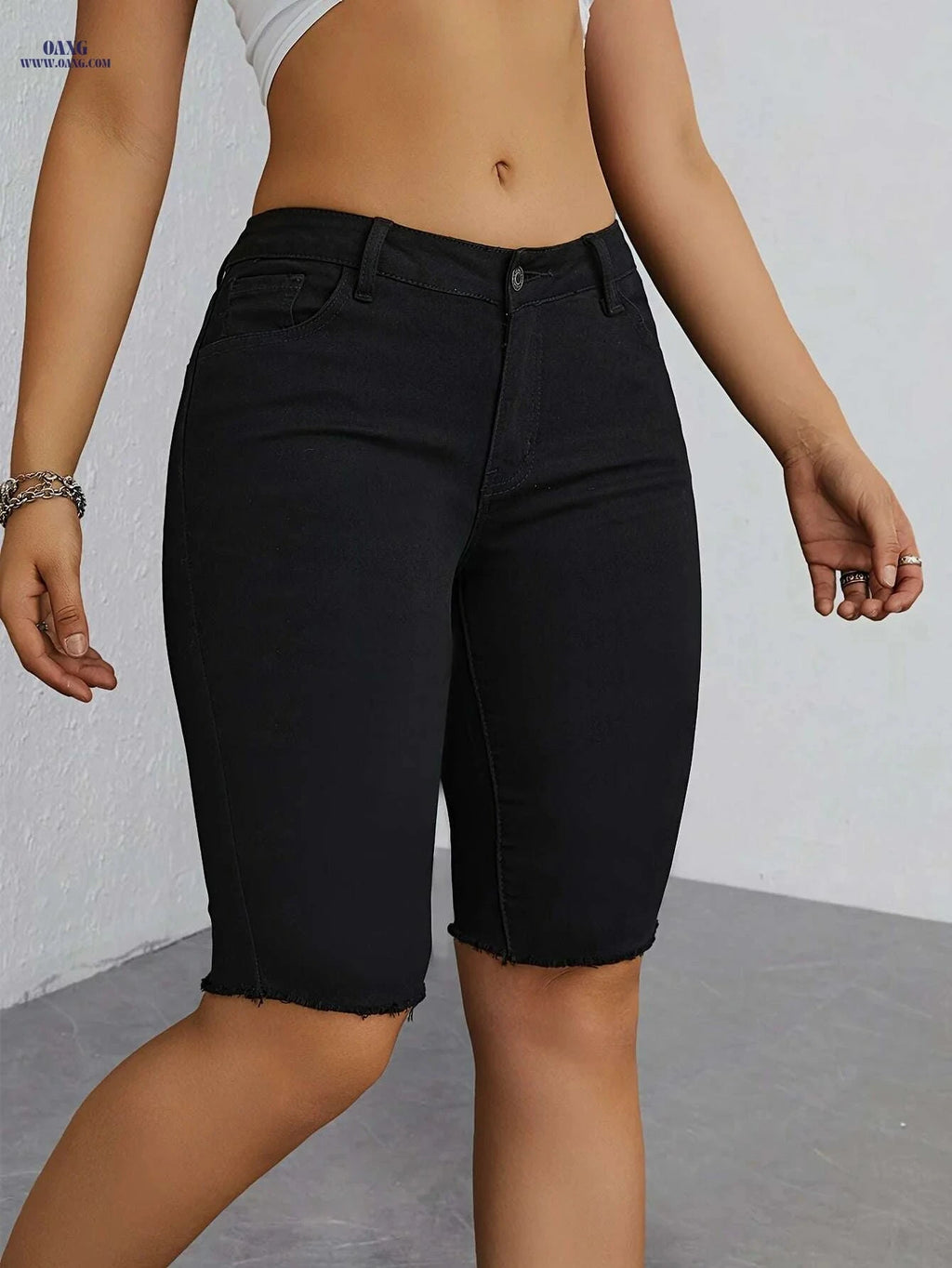 Women's High-Waist Stretch Denim Shorts - Skinny Fit, Button Closure   OAXG 