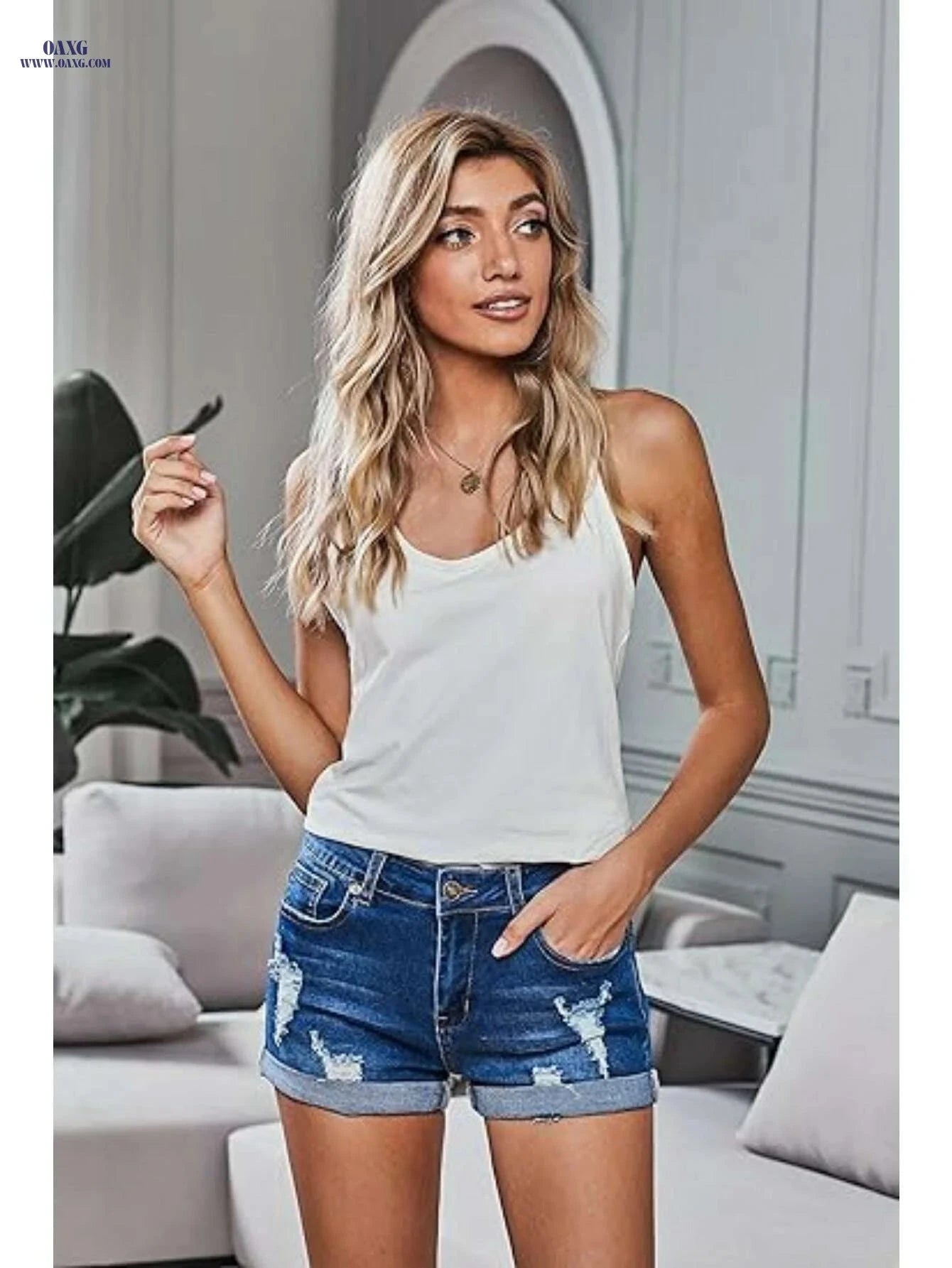 Women's High-Waisted Denim Shorts - Distressed Rolled Hem Jeans   OAXG 
