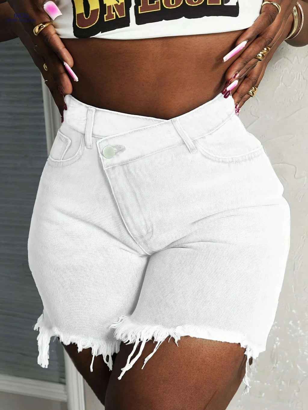 Women's High Waisted Denim Shorts - Summer Casual Irregular Cut   OAXG 
