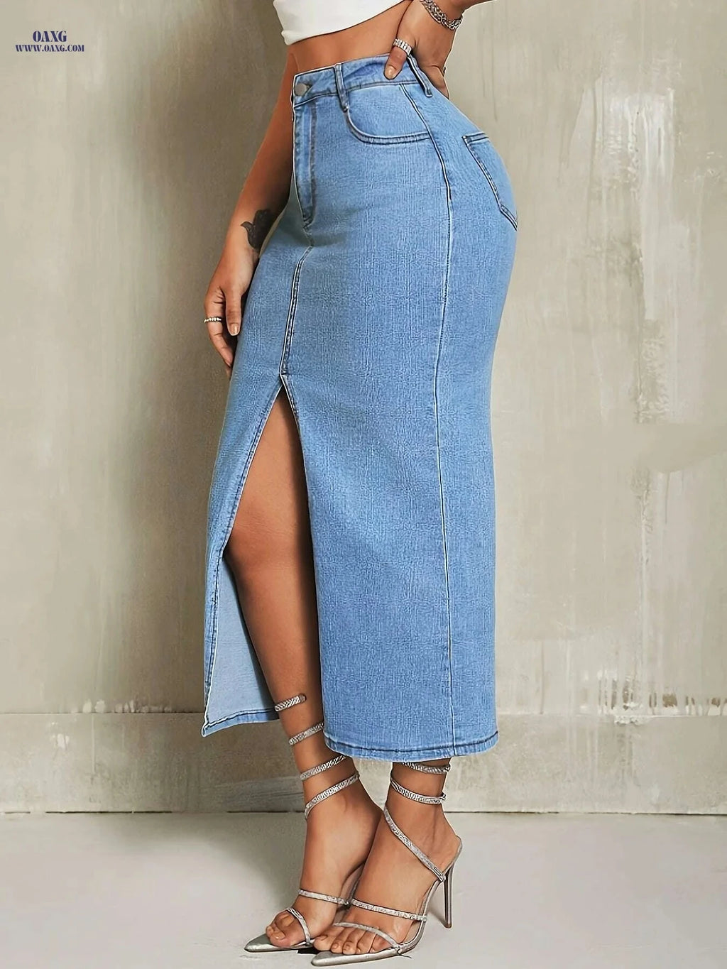Women's High-Waisted Denim Skirt - Light Blue, Front Split Design   OAXG 