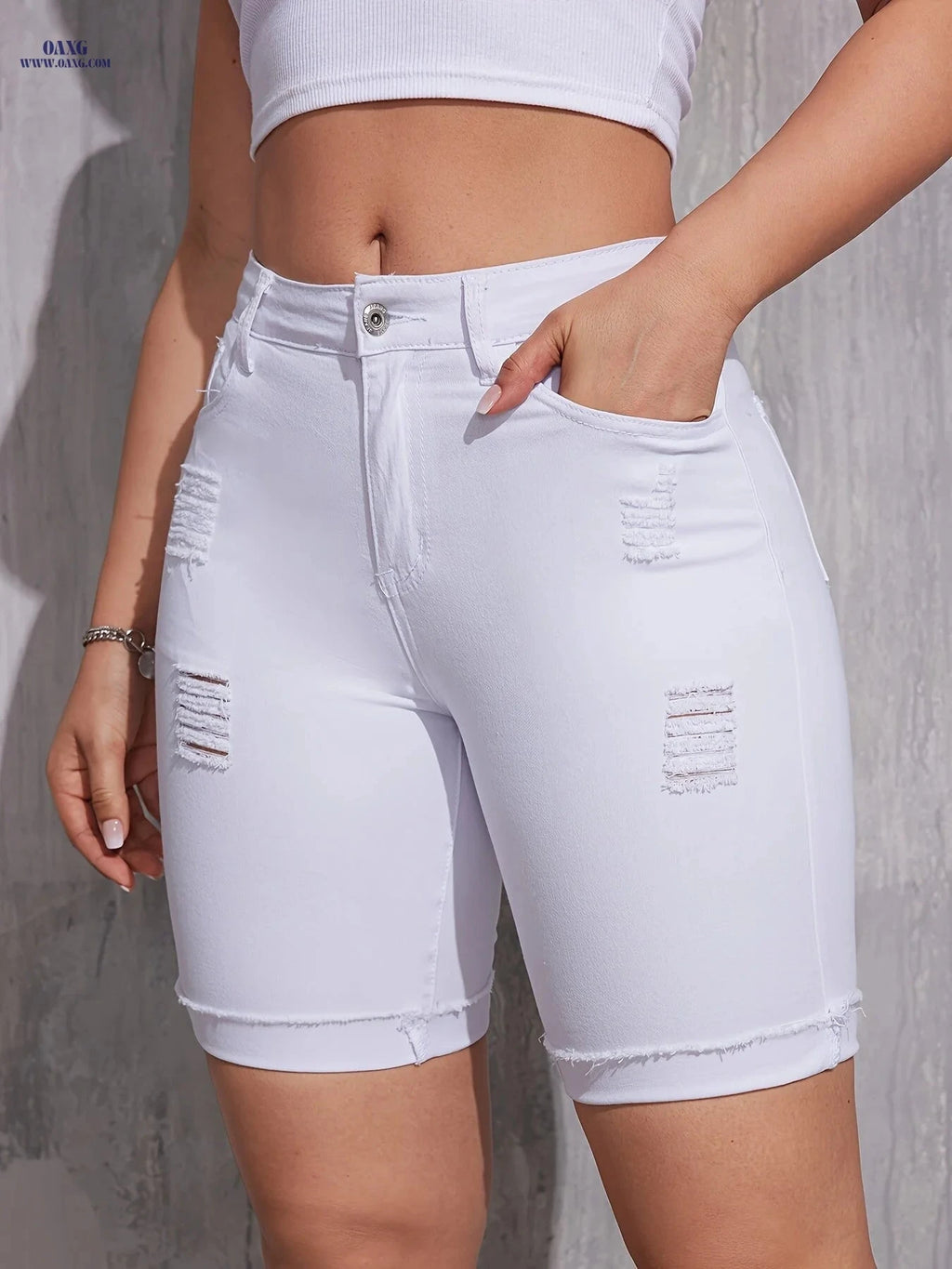 Women's High-Waisted Distressed Denim Shorts - Casual Summer Style   OAXG 