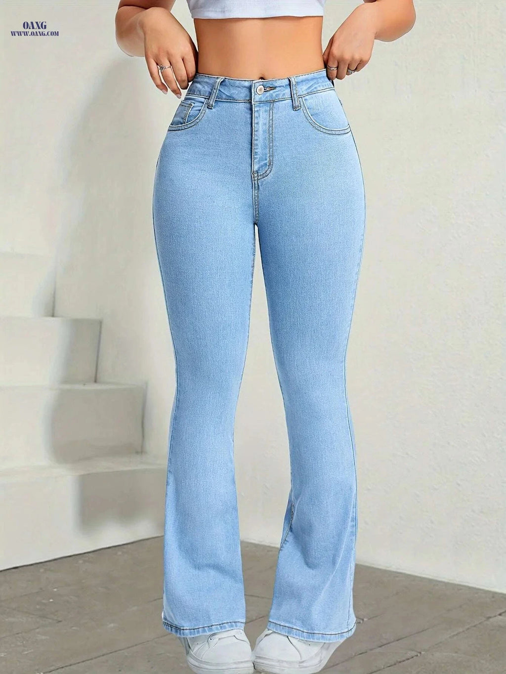 Women's High-Waisted Flared Jeans - Light Blue Stretch Denim   OAXG Light Blue / XS