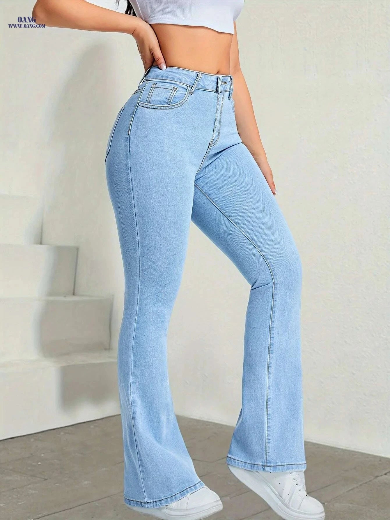 Women's High-Waisted Flared Jeans - Light Blue Stretch Denim   OAXG Light Blue / XS