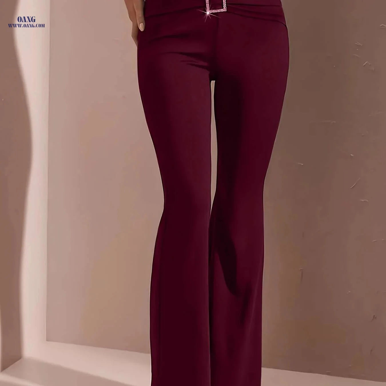 Women's High-Waisted Flared Pants - Stylish Elastic Waist & Chain Detail   OAXG 