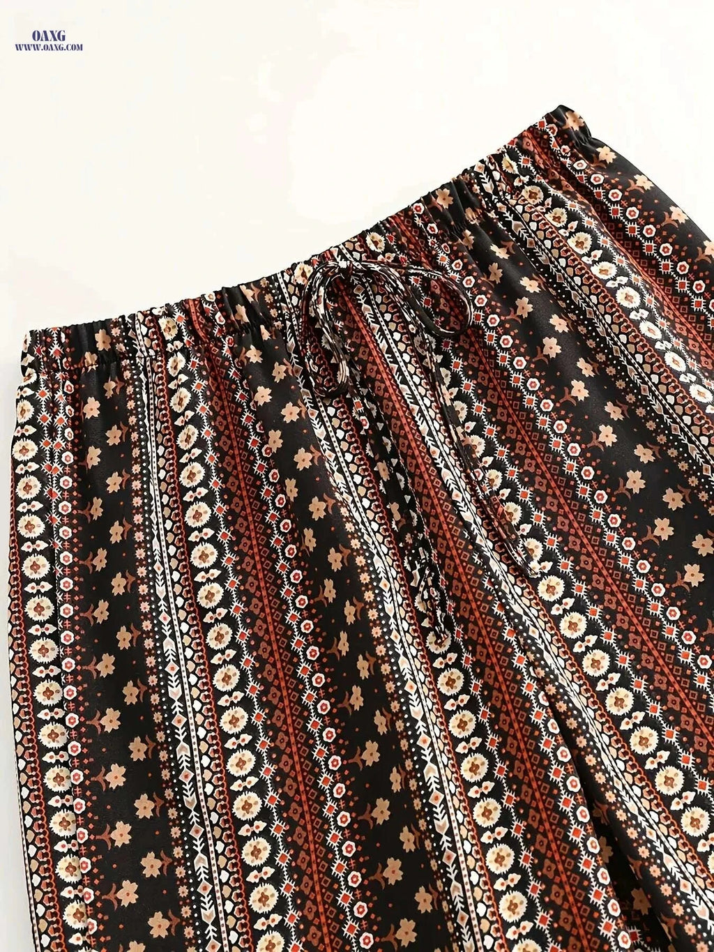Women's High-Waisted Floral Print Beach Shorts - Lightweight & Casual   OAXG 