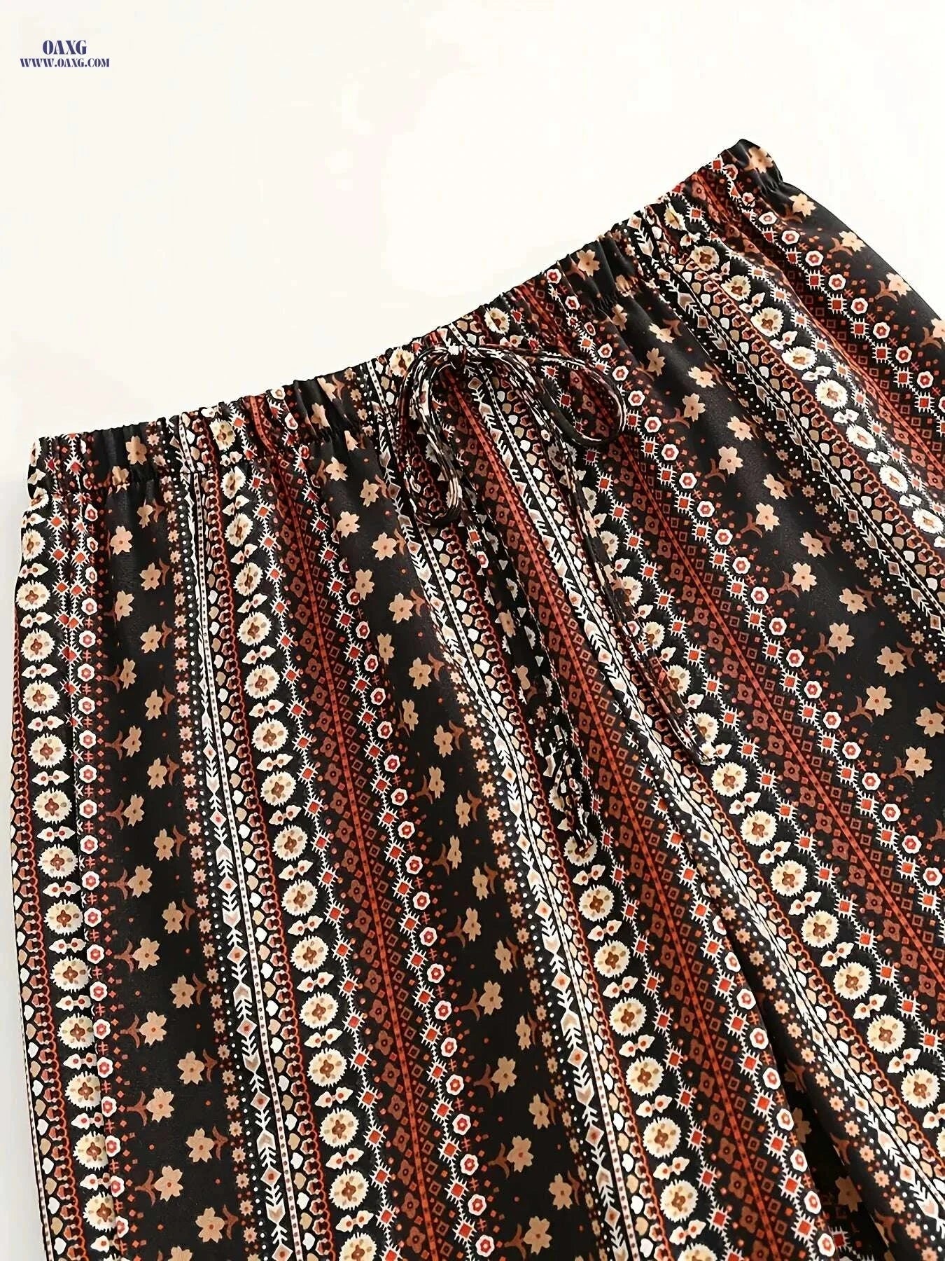Women's High-Waisted Floral Print Beach Shorts - Lightweight & Casual   OAXG 