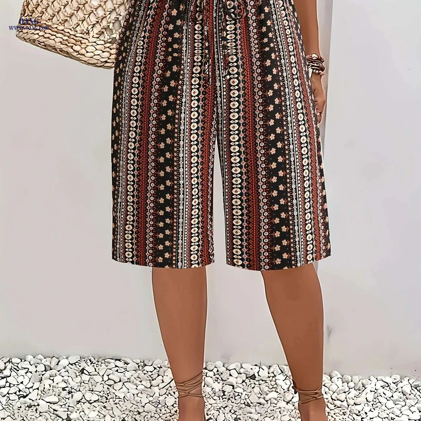 Women's High-Waisted Floral Print Beach Shorts - Lightweight & Casual   OAXG 