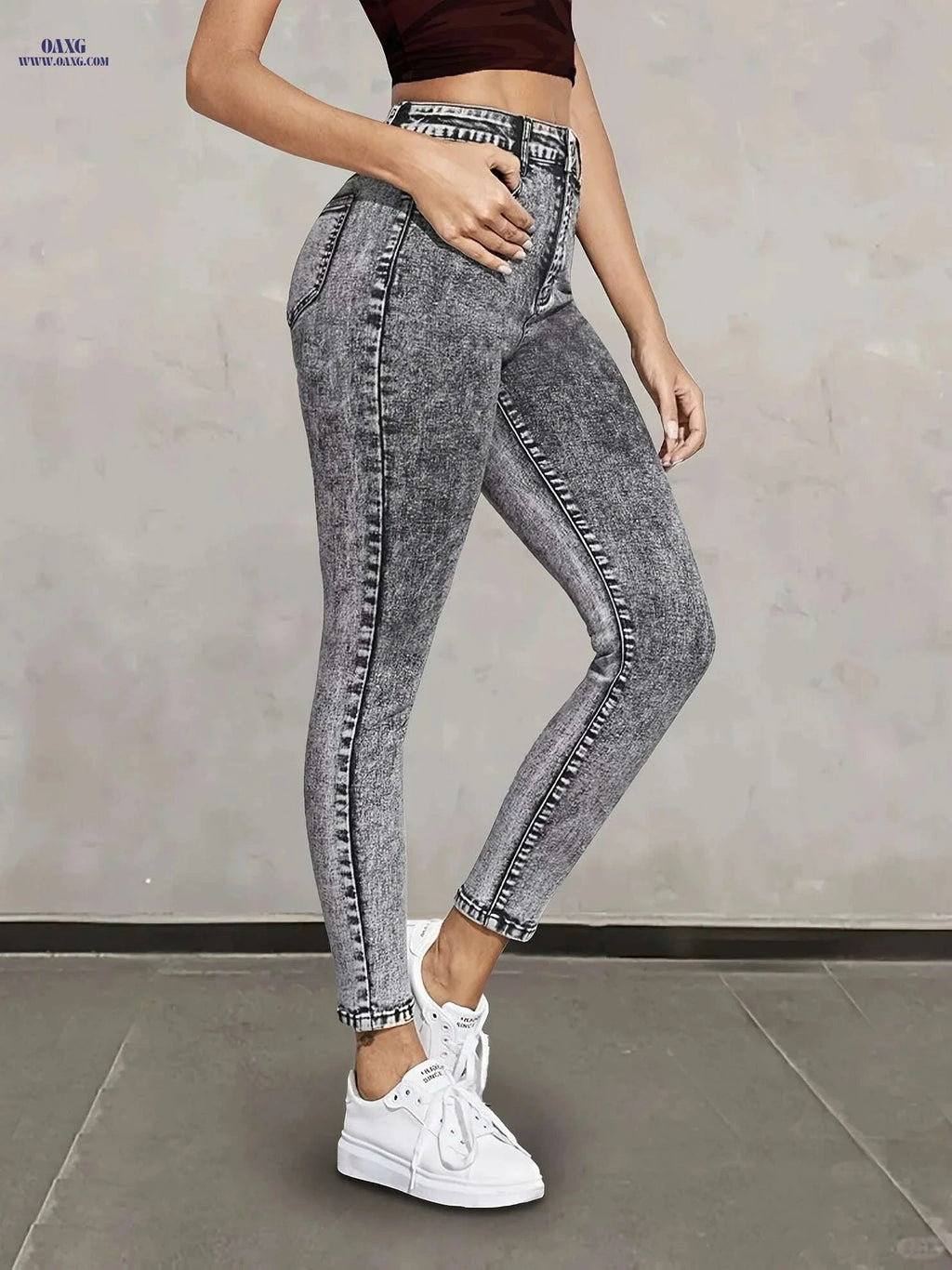 Women's High-Waisted Gray Jeans - Snowflake Detail, All-Season Style   OAXG Lead Color / XS