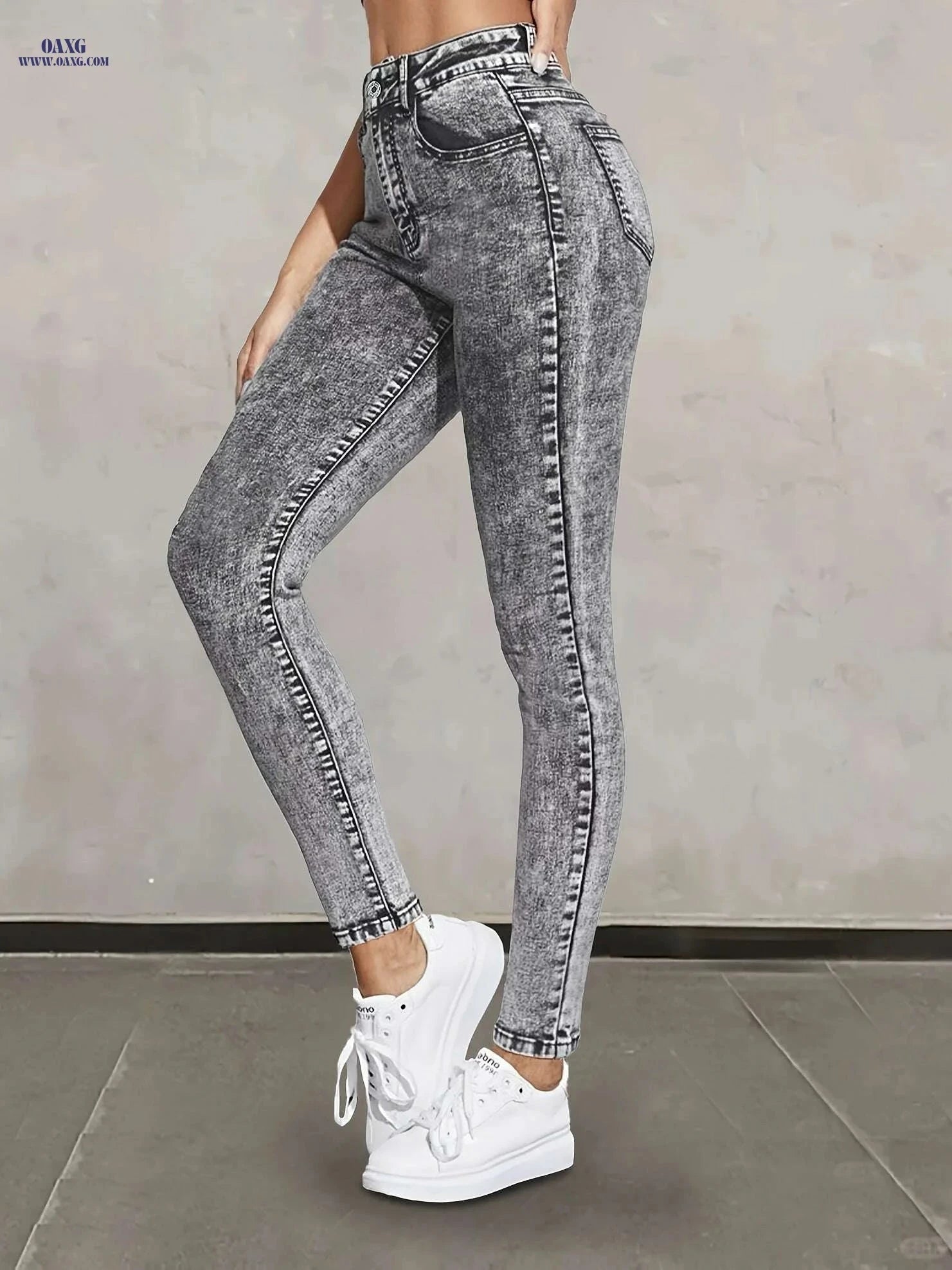 Women's High-Waisted Gray Jeans - Snowflake Detail, All-Season Style   OAXG Lead Color / XS