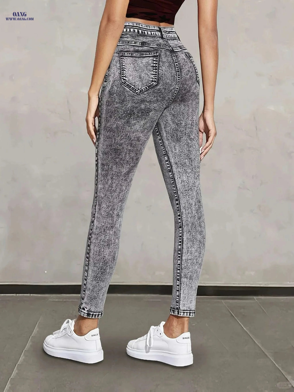 Women's High-Waisted Gray Jeans - Snowflake Detail, All-Season Style   OAXG Lead Color / XS