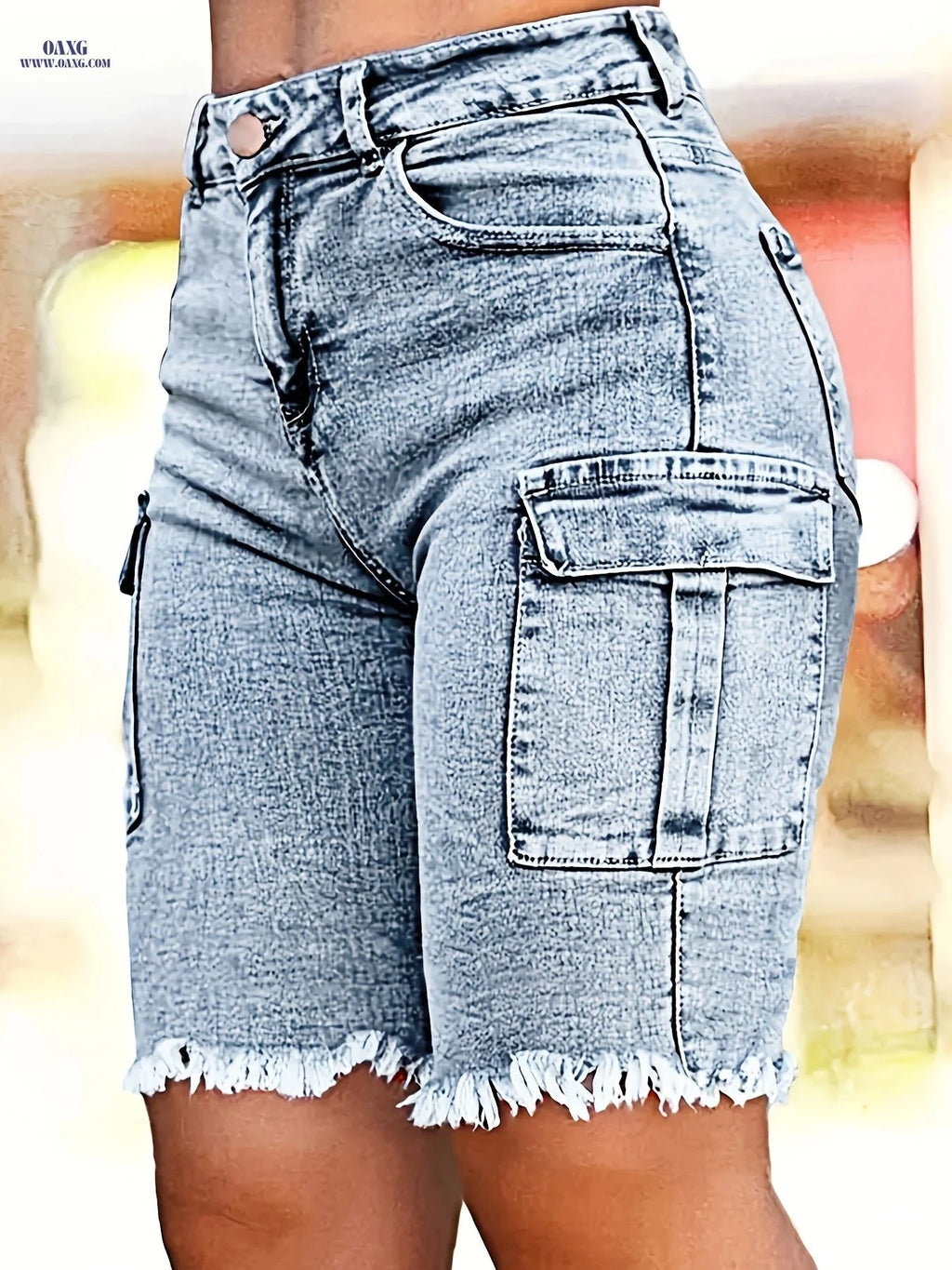 Women's High-Waisted Retro Denim Shorts - Slim Fit, Frayed Hem Style   OAXG 