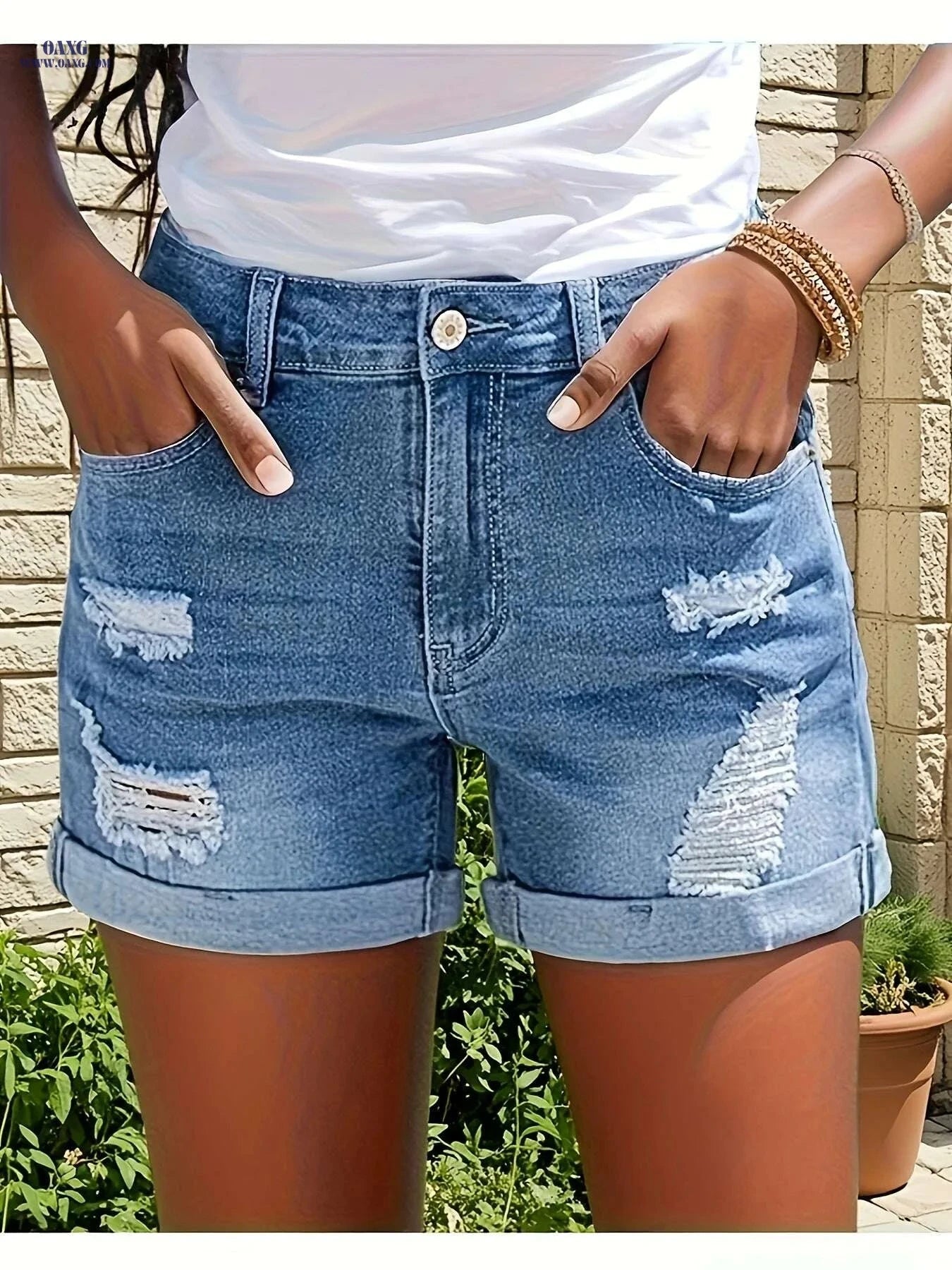Women's High-Waisted Ripped Denim Shorts - Casual Summer Style   OAXG 
