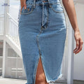 Women's High-Waisted Stretch Denim Midi Skirt - Light Blue A-Line   OAXG 