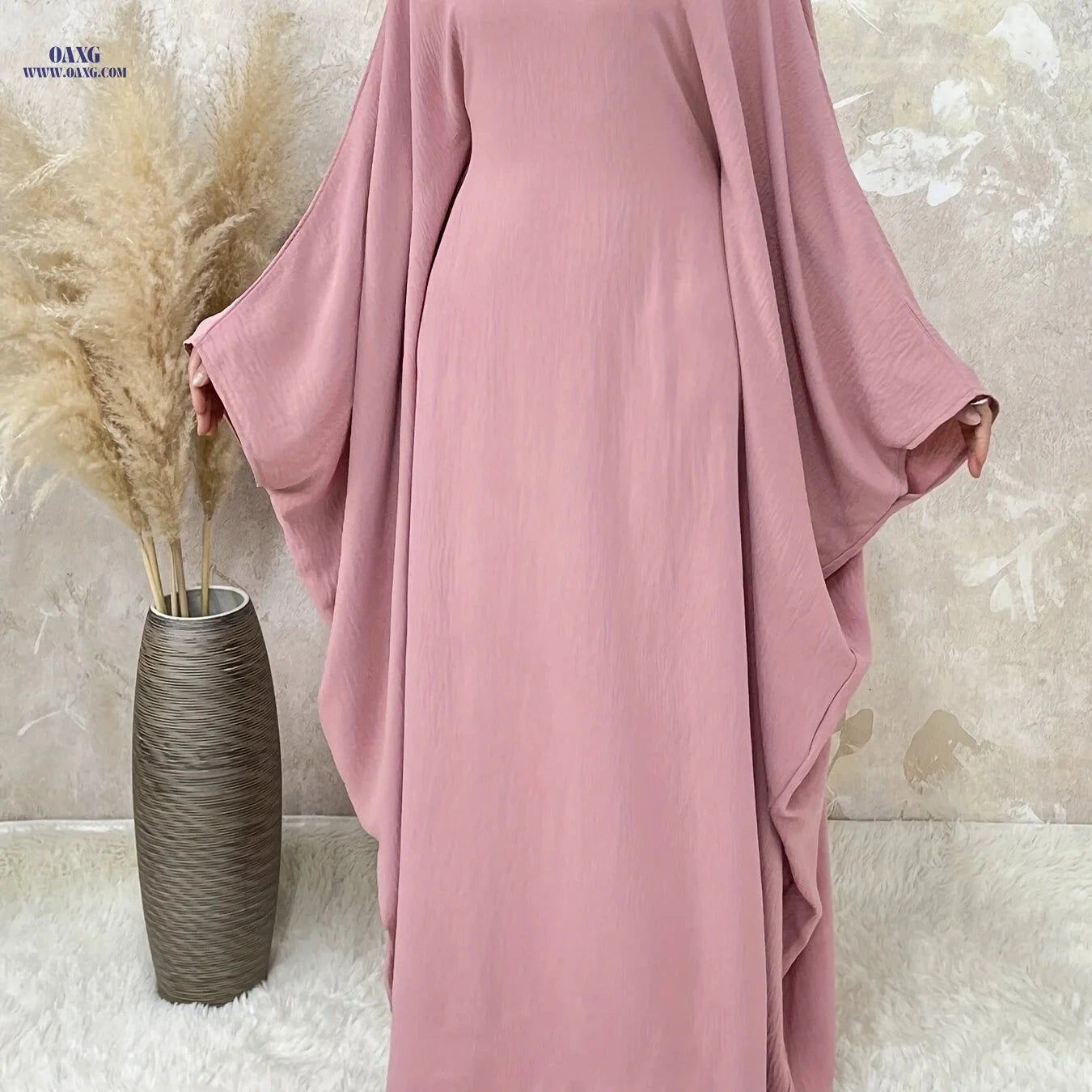 Women's Middle Eastern Abaya with Batwing Sleeves & Adjustable Belt   OAXG 