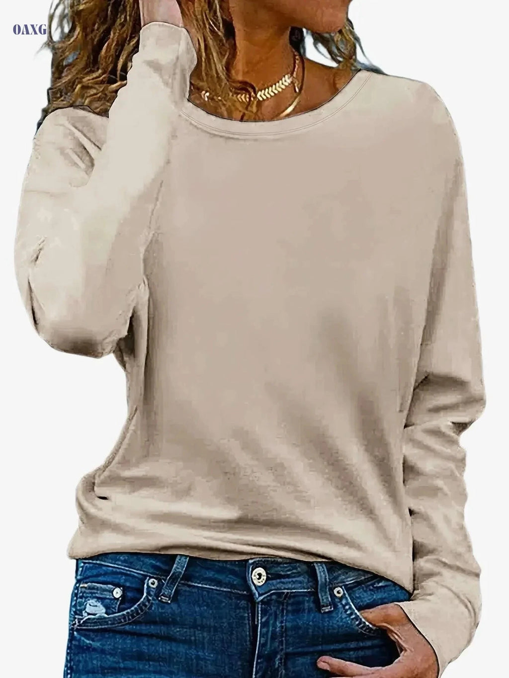 Women's Oversized Long Sleeve T-Shirt - Casual Crew Neck Fit   OAXG White / S