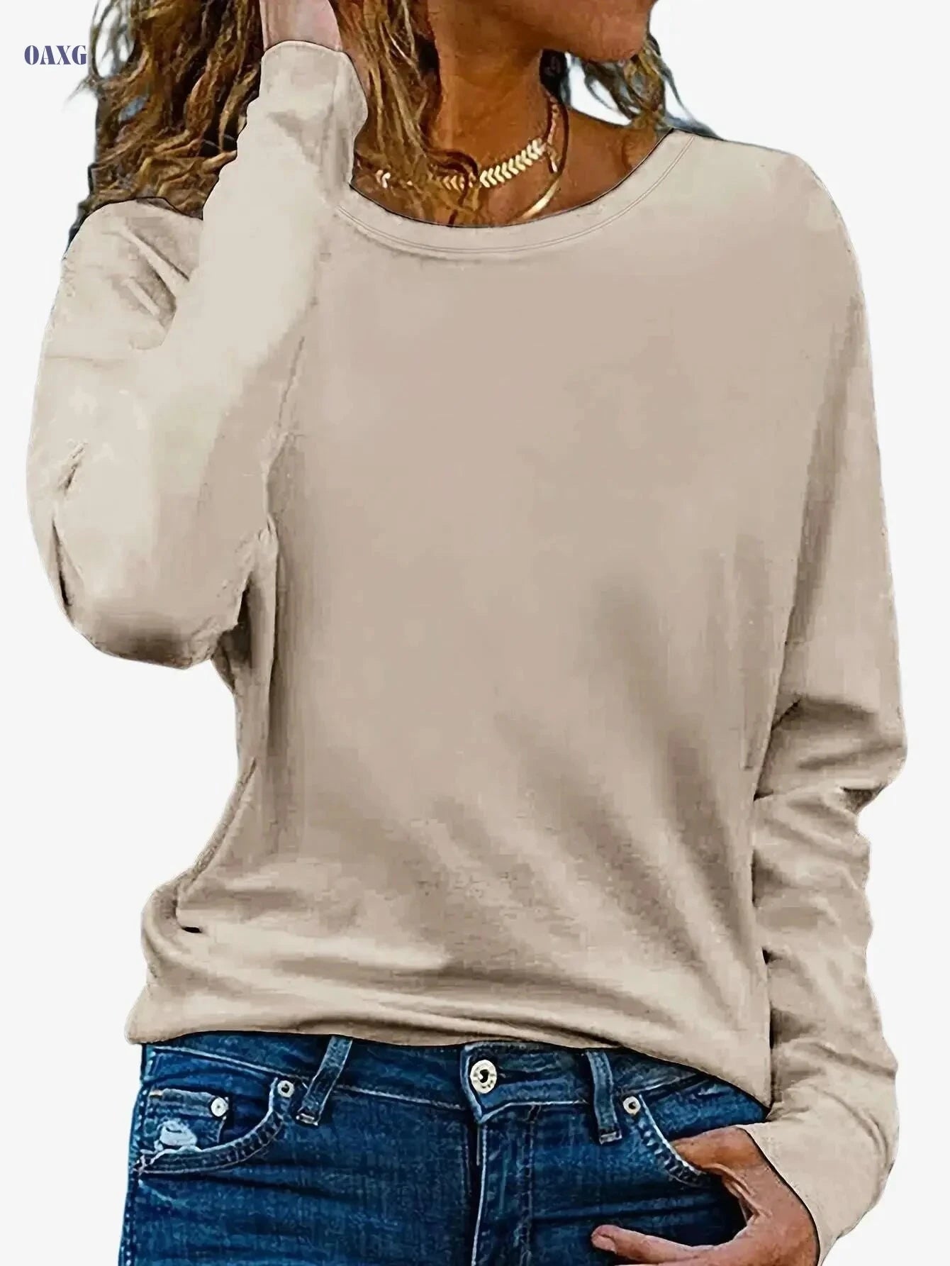 Women's Oversized Long Sleeve T-Shirt - Casual Crew Neck Fit   OAXG White / S