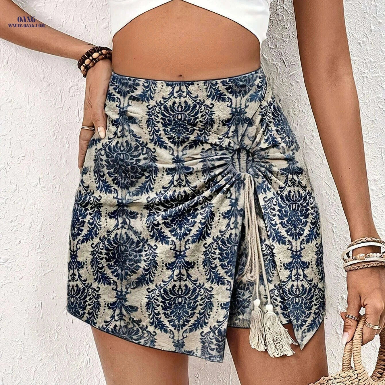 Women's Pleated Beach Shorts - Elegant Summer Vacation Outfit   OAXG 