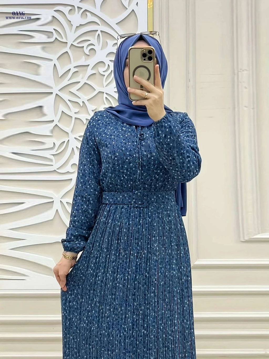 Women's Print Chiffon Maxi Dress - Long Sleeve, Belted Waist   OAXG 