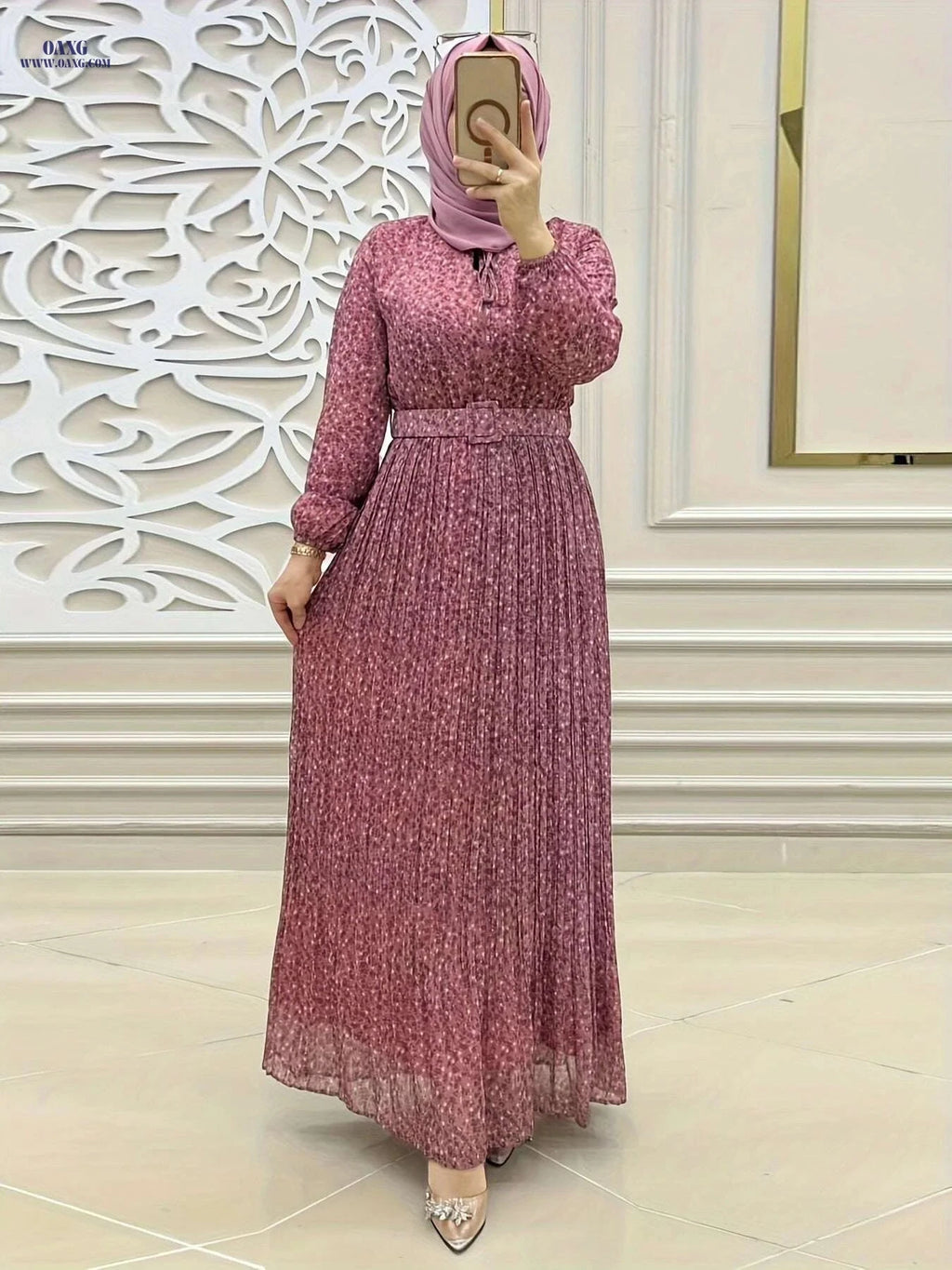 Women's Print Chiffon Maxi Dress - Long Sleeve, Belted Waist   OAXG 
