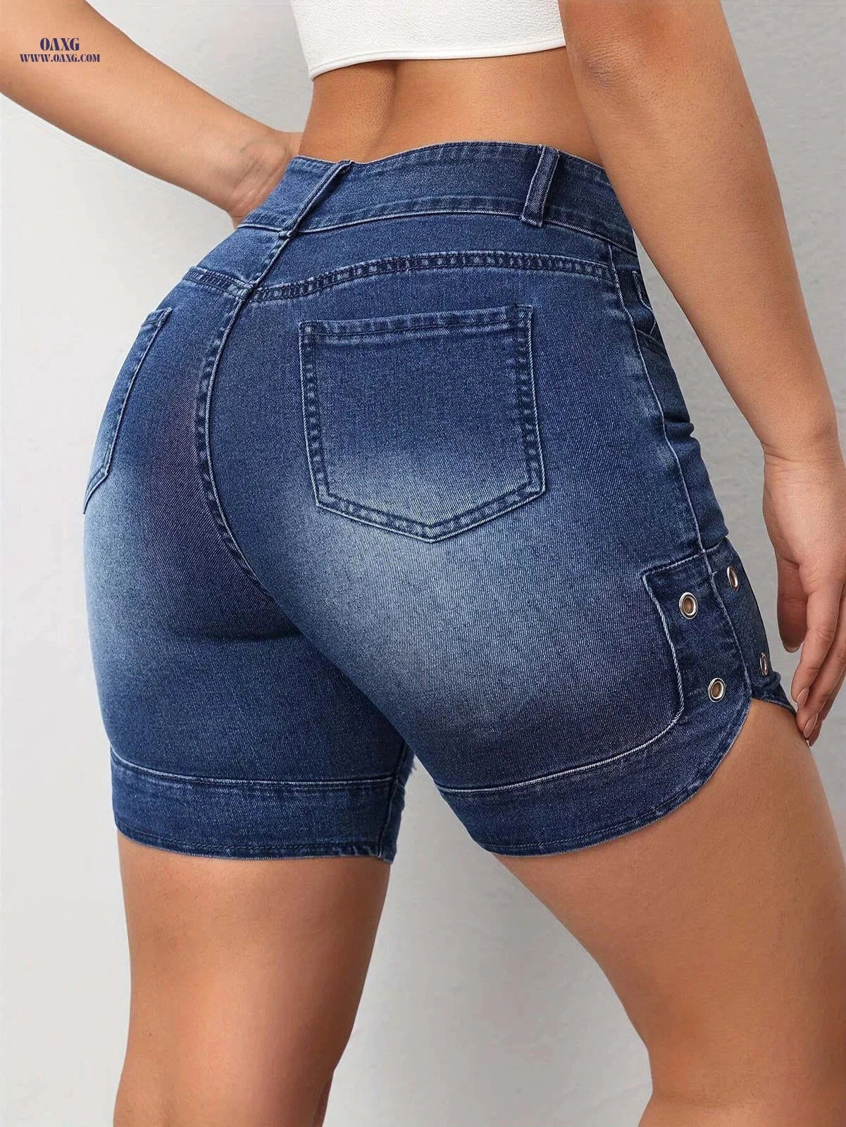 Women's Ripped Denim Shorts - Casual Style, Medium Stretch Fit   OAXG 