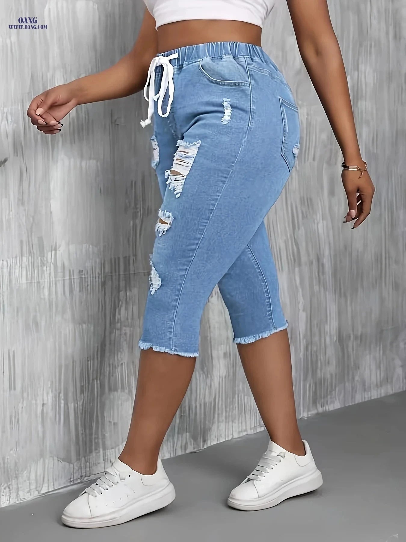 Women's Ripped Denim Shorts - Stretchy Elastic Waist for Comfort   OAXG 