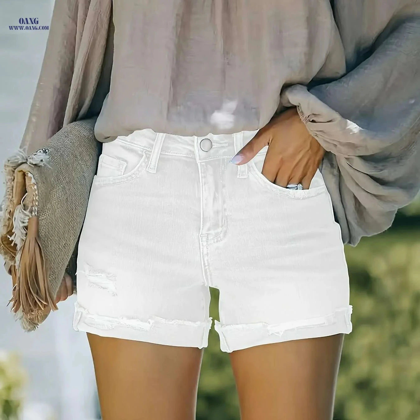 Women's Ripped Distressed Jean Shorts - Mid-Rise Frayed Hem   OAXG 