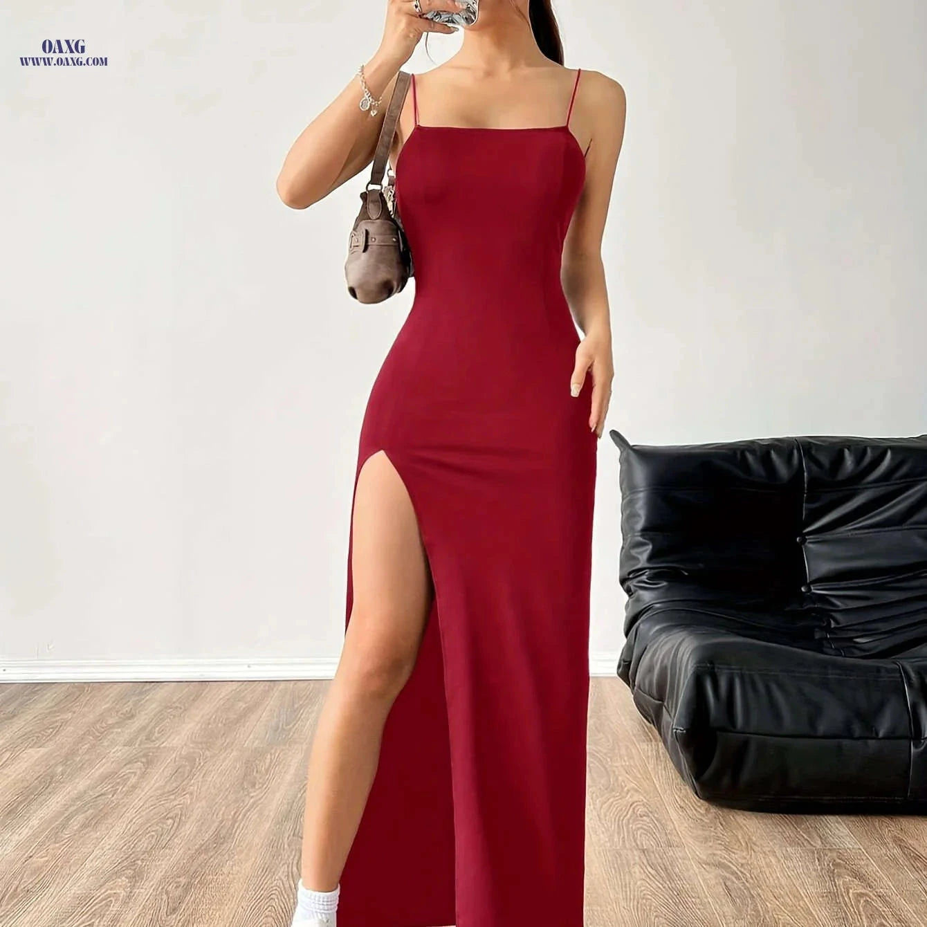 Women's Sexy High-Slit Bodycon Maxi Dress - Spaghetti Strap, Solid Color   OAXG 