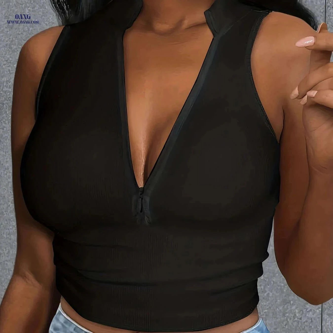 Women’s Sexy Ribbed Knit Tank Top - Lightweight Zipper Detail Vest   OAXG White / S