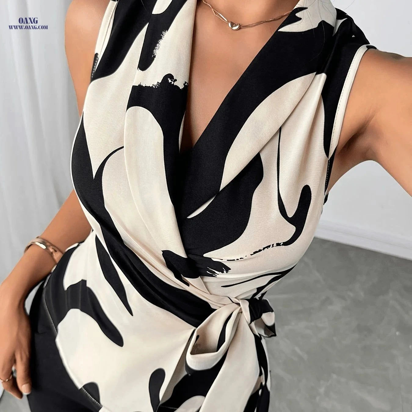 Women's Sleeveless Blouse - Fashionable & Versatile for All Seasons   OAXG Mixed colors / S