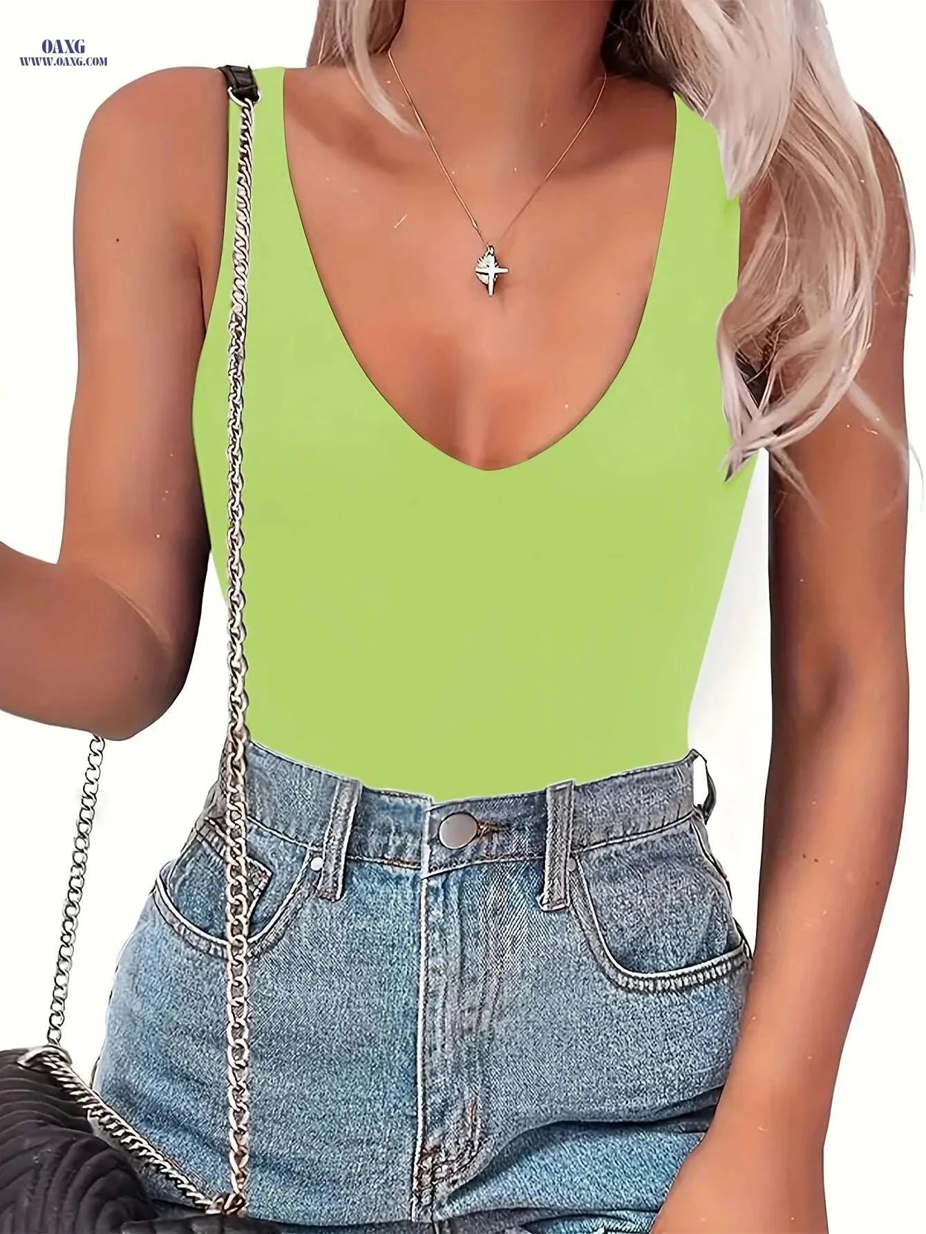 Women's Sleeveless V-Neck Tank Top - Soft Stretchy Comfort Fit   OAXG White / S