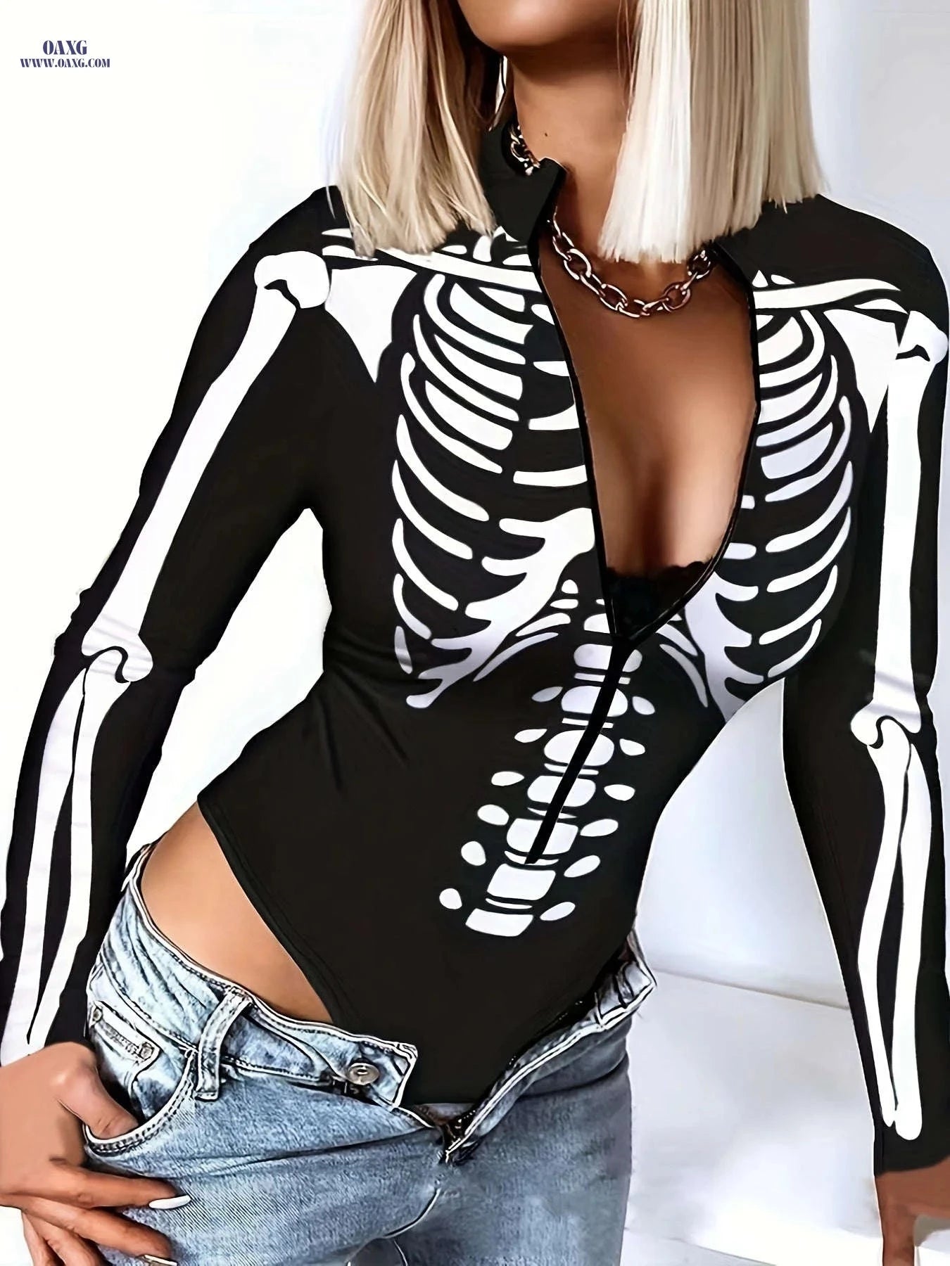Women's Slim-Fit Bodysuit Top - Vintage Geometric Pattern for Summer   OAXG 