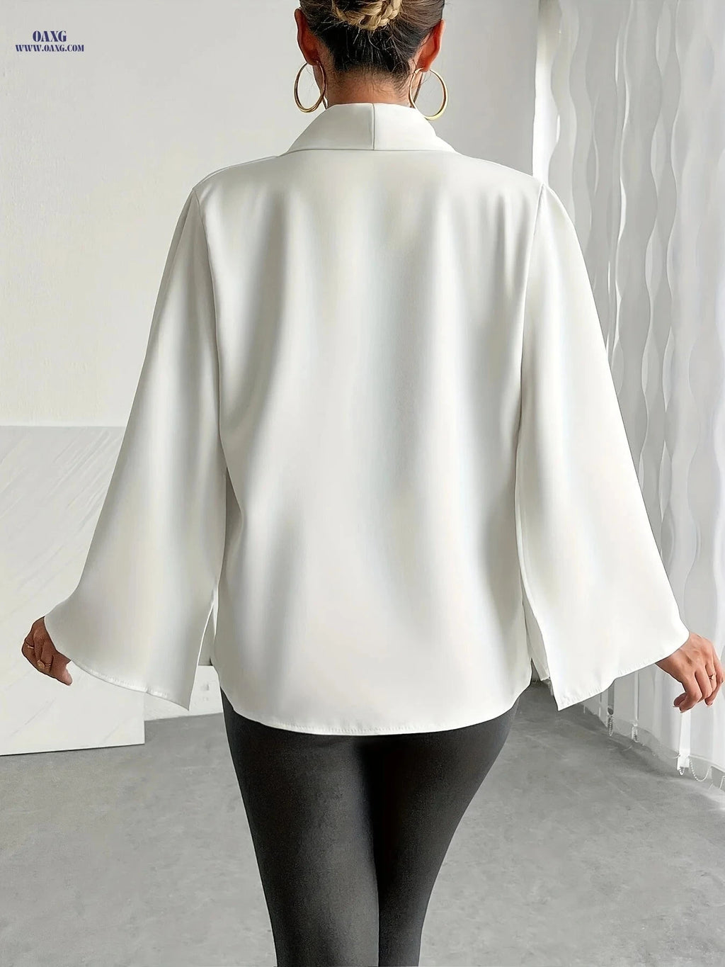 Women's Solid Color Cape Coat - Stylish Fall/Winter Fashion   OAXG Black / S