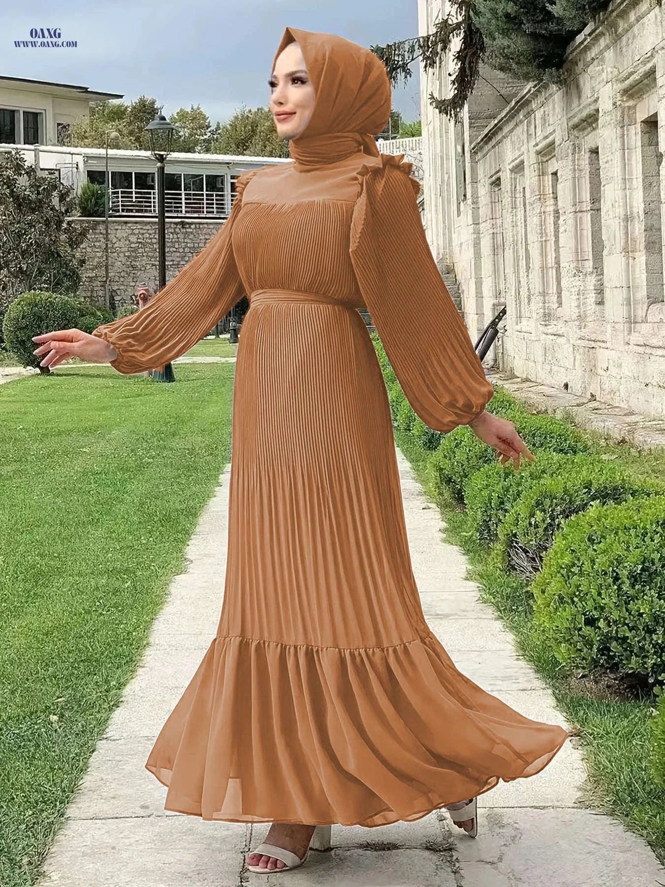 Women's Solid Color Pleated Dress - Casual Long Length Style   OAXG 