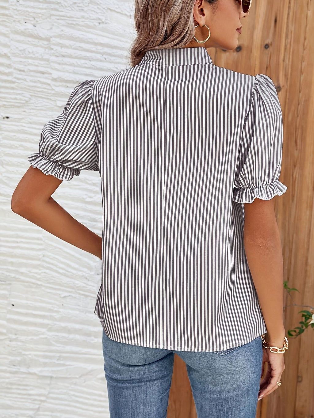 Women'S Striped V-Neck Puff Sleeve Shirt, Polyester Regular Fit Short Sleeve Top with Stand Collar and Tight Hem for Spring/Summer   OAXG Multicolor / S