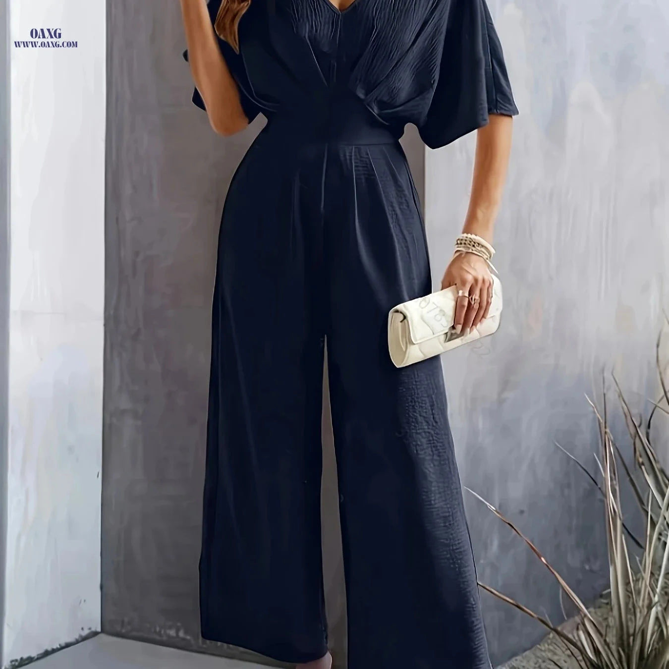 Women's Stylish Casual Jumpsuit - Perfect Summer V-Neck Design   OAXG Khaki / S
