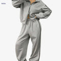 Women's Two-Piece Athletic Suit Set - Long Sleeve Zip-Up Jacket & Pants   OAXG 