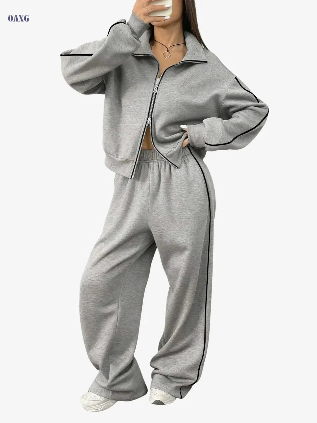 Women's Two-Piece Sportswear Set - Long Sleeve Zip Sweatshirt & Pants   OAXG 