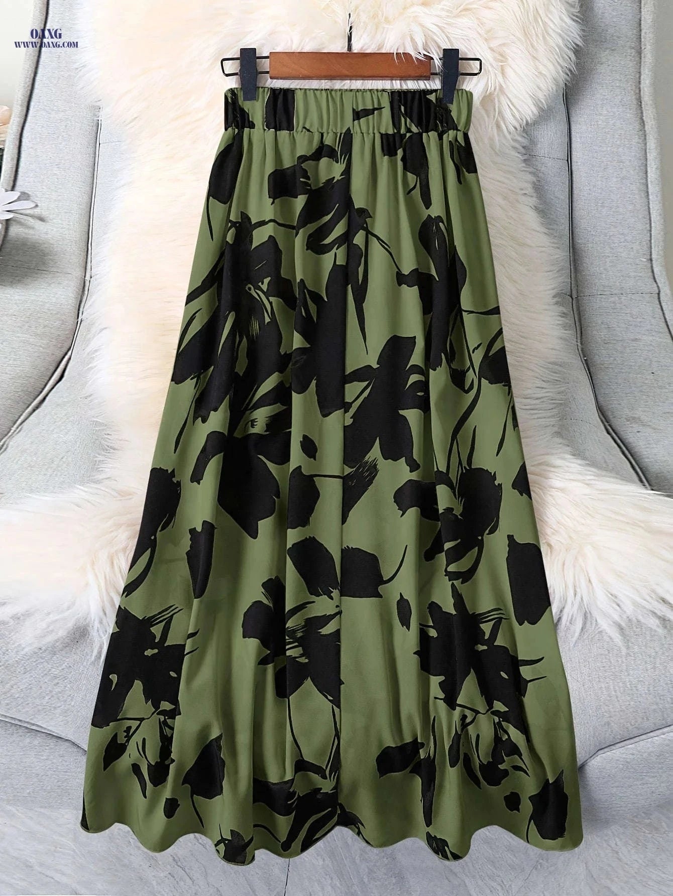 Women's Two-Tone Floral Skirt - Elastic Waist, Spring/Fall Style   OAXG 