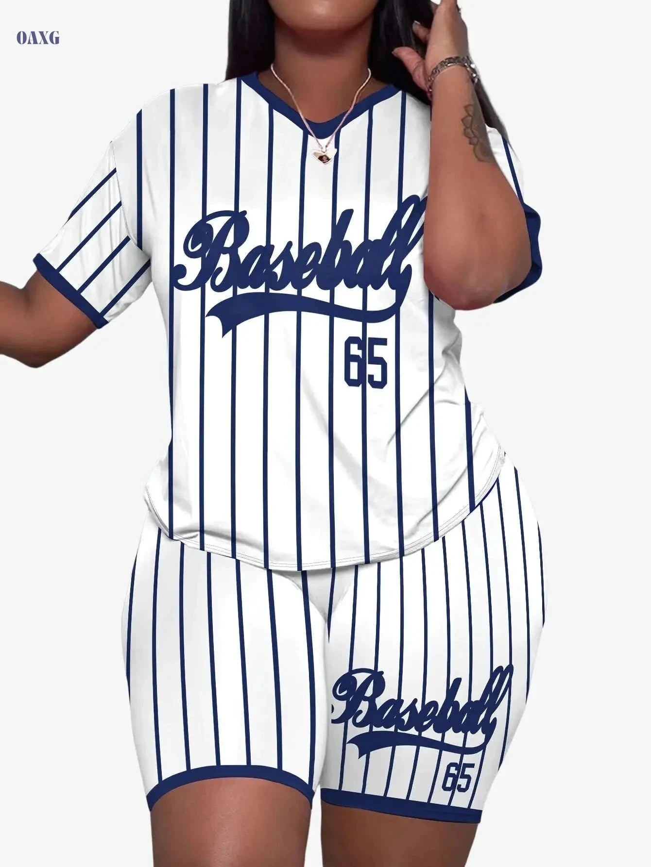 Women's V-Neck Striped Top & Shorts Set - Sporty Baseball Style   OAXG 