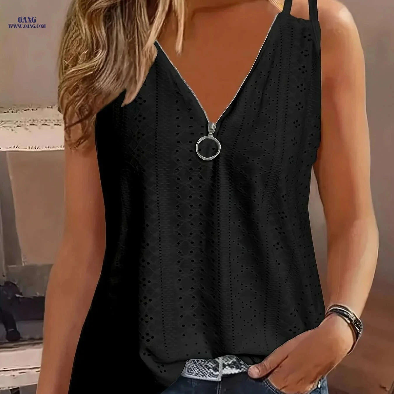 Women's Versatile Sleeveless Zipper Top - Solid Color for Summer   OAXG 