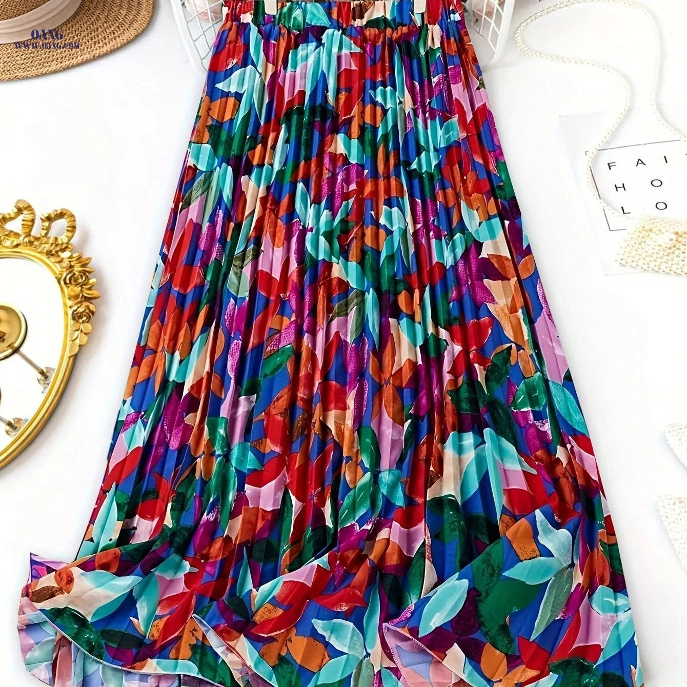 Women's Vibrant Pleated Skirt - High-Waisted, Lightweight Polyester   OAXG 