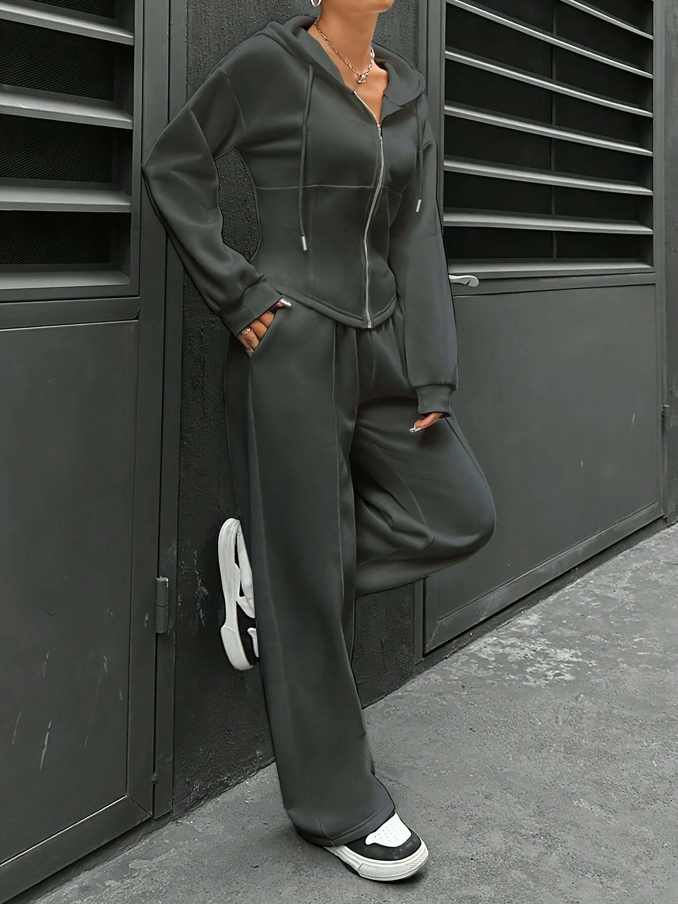 92efb1d5-d26e-46e2-80c0-cbe064444cf6