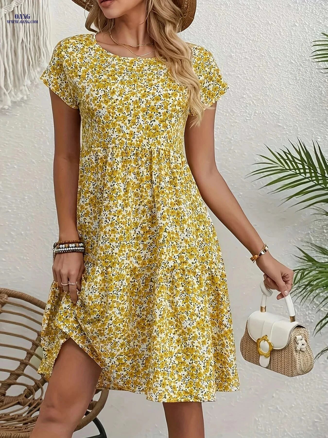 Women's Yellow Floral Dress - Short Sleeve, Knee-Length, Casual Style   OAXG 