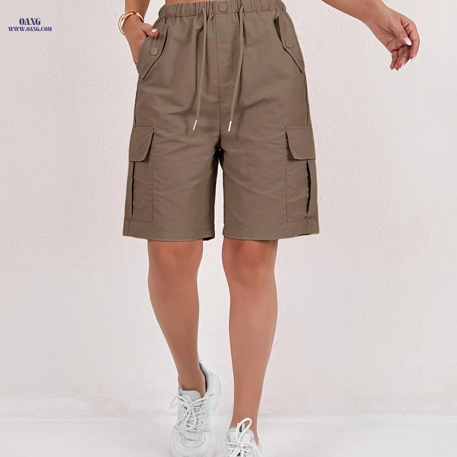 Women's Cargo Shorts - Loose-Fitting, Casual, Multiple Pockets   OAXG 