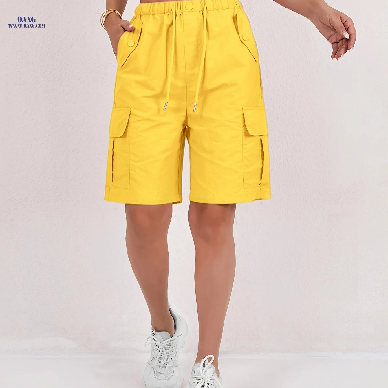 Women's Cargo Shorts - Loose-Fitting, Casual, Multiple Pockets   OAXG 