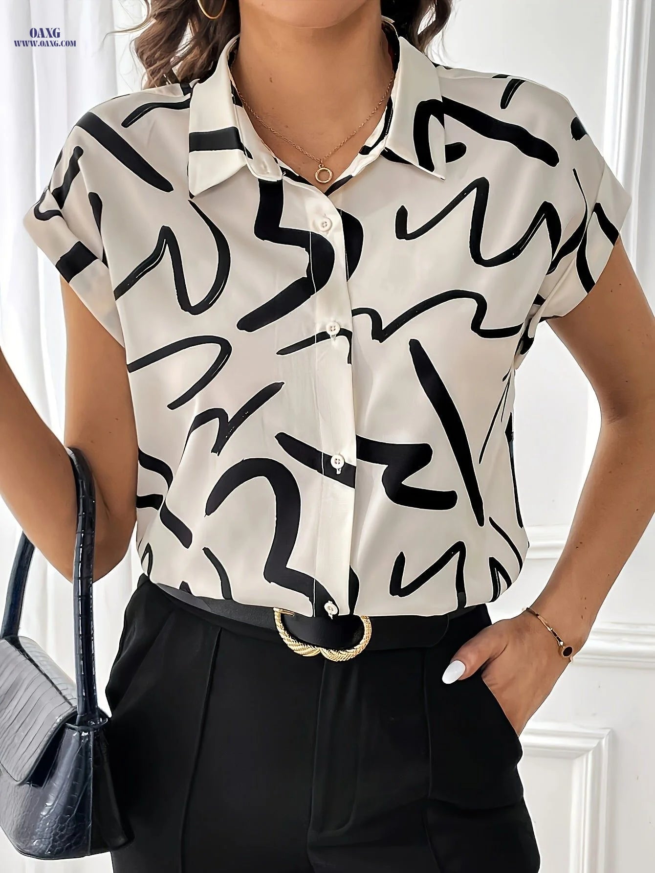 Women's Elegant Geometric Print Button-Up Shirt - Classic Collar, Machine Washable, All-Season Versatile Top for Casual & Professional Wear, Nontransparent Fabric   OAXG Black And White Color / S