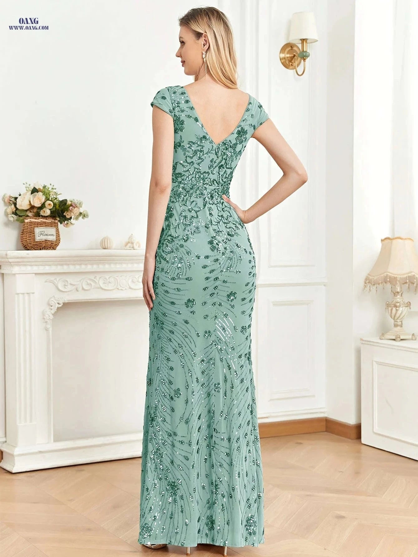 XUIBOL Sleeveless V-Neck Sequin Evening Gown - Elegant Mermaid Dress   OAXG 