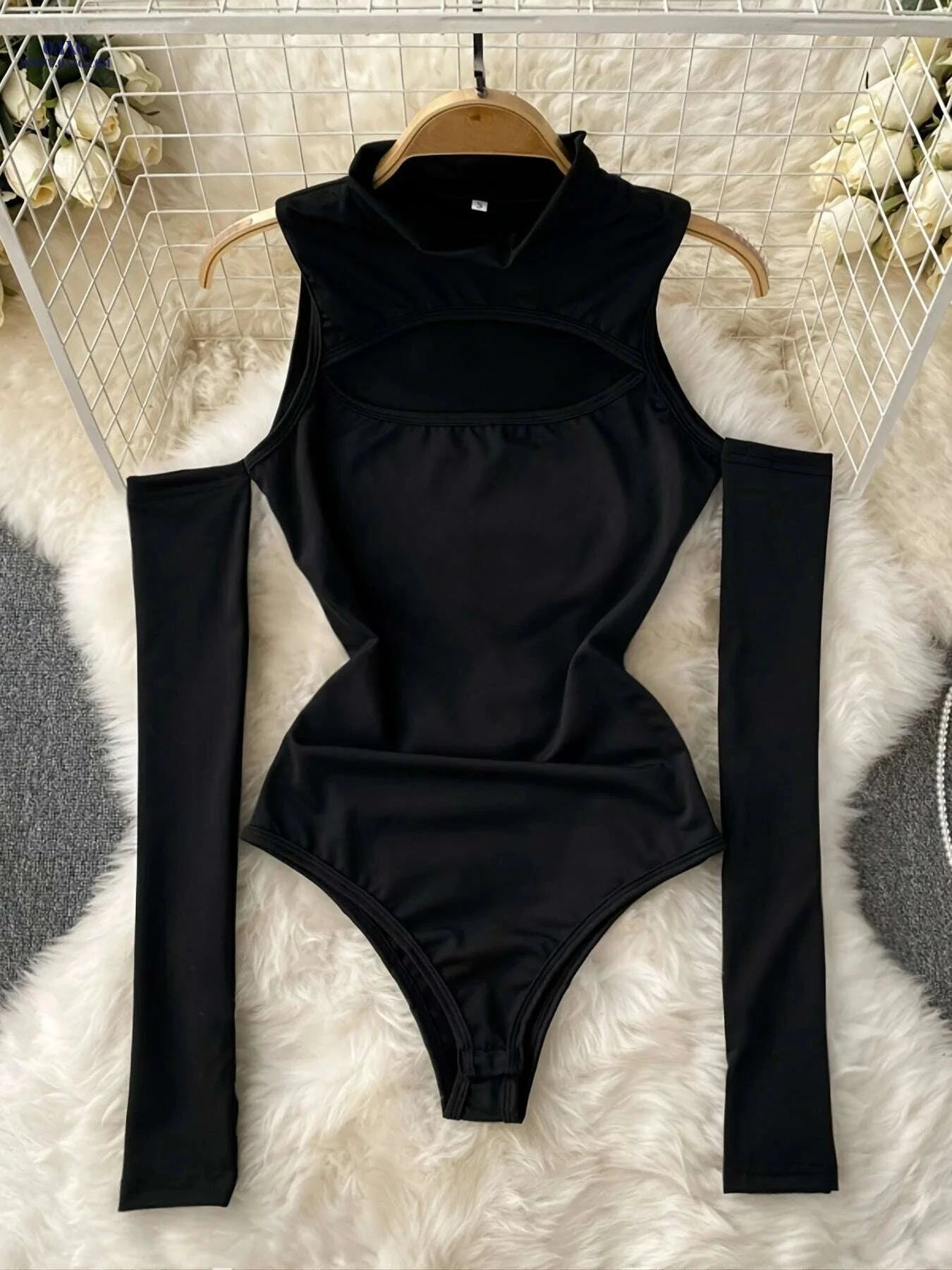 YOUNG High Neck Cut-Out Bodysuit - Lightweight Knitwear for Spring/Fall   OAXG 